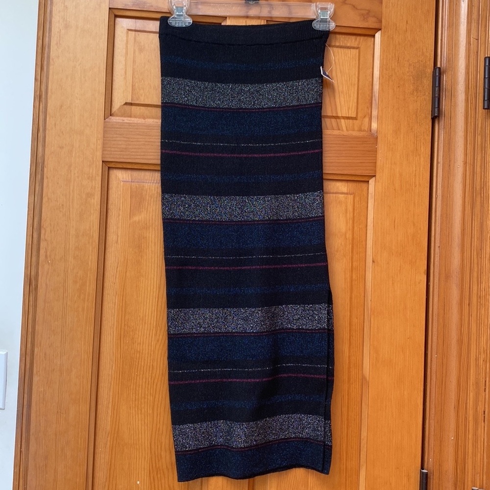 NWT House of Harlow Body Con Skirt